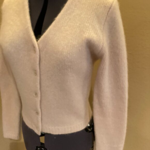 J. Crew Cropped Lambswool/Angora Rabbit Hair/Nylon  Pearl Button Cardigan Sz S - Picture 3 of 9